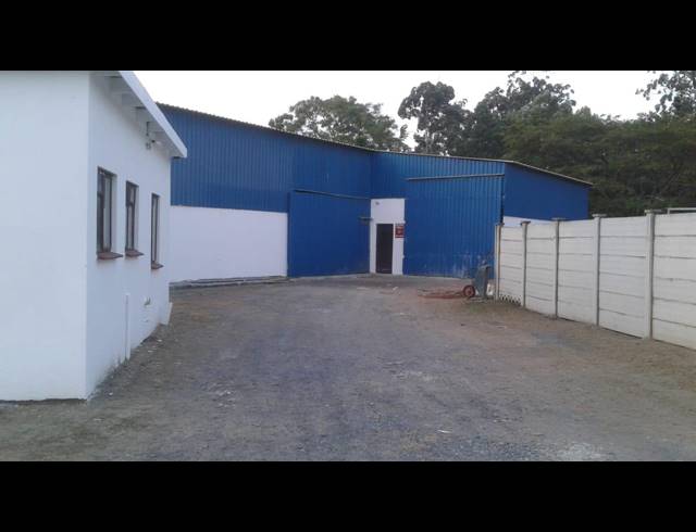 428M² WAREHOUSE RENTED IN UVONGO